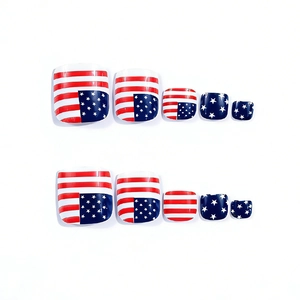 Faux ongles d'orteils carrés brillants avec motif drapeau américain étoiles et rayures
