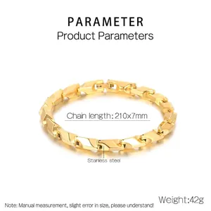 Polished gold stainless steel square link chain bracelet measuring 210x7mm and 42g weight