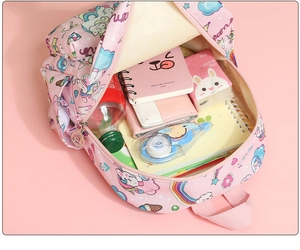 Zaino unicorno rosa con capiente interno per la scuola e accessori