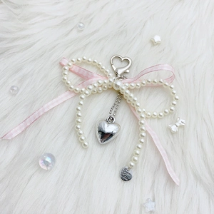 French style pearl bow keychain with pink ribbon and silver heart pendant for bags