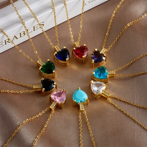 Elegant Heart Pendant Necklace For Women Inlaid Zircon Gold Plated Copper And Titanium Steel Chain Fashion Jewelry