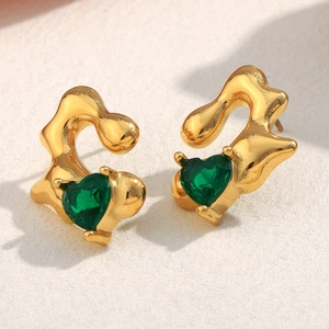 Irregular fluid design 18K gold plated stainless steel stud earrings with green heart gems