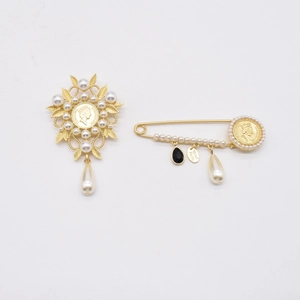 Vintage baroque pearl brooch set with gold coins and black teardrop crystal charms