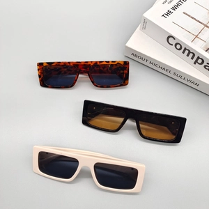 Fashionable retro square sunglasses in tortoiseshell, black, and beige colors