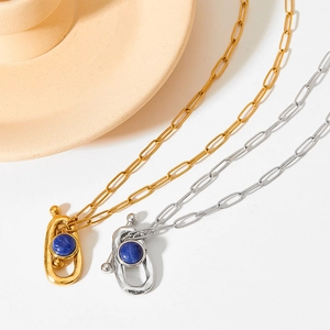 Pendentifs Œil Égyptien sur chaînes trombone en finitions dorée et argentée