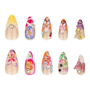 Faux ongles 3D fleurs tropicales avec papillons et accents de strass colorés
