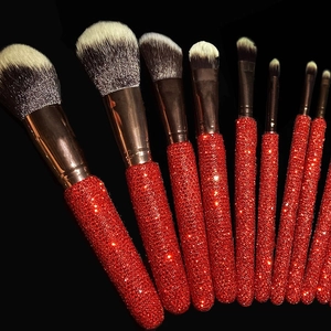 Luxury 12pcs red rhinestone makeup brush set with sparkling handles and soft bristles