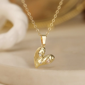 Irregular Heart Pendant Necklace For Women Copper With Zircon Minimalist Elegant Liquid Metal Style Jewelry