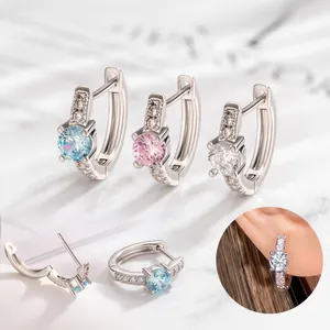 Boucle D'oreille De Cartilage Piercing Helix Cuivre Zircon Rond Coupe Coeurs Et Flèches Style Minimaliste Pour Femme