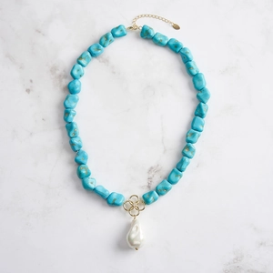 Retro bohemian turquoise beaded necklace with gold flower and baroque pearl pendant