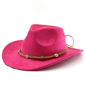 Classico cappello da cowboy rosso rosa in finta pelle scamosciata con cordino intrecciato