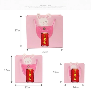 Sacs cadeaux lapin rose en tailles grande moyenne et petite avec dimensions