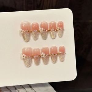 Faux Ongles Faits À La Main Avec Décor Floral Künstliche Perles Dégradé Rose Or Paillettes Œil De Chat Élégant Doux Pour Femmes