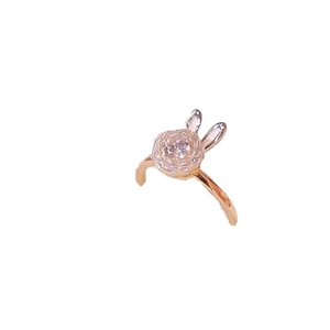 Drehbarer goldener Hasen-Ring mit funkelnden Zirkonia-Kristallen für Damen
