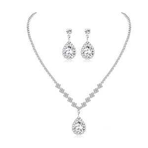 Sparkling silver bridal jewelry set with rhinestone waterdrop necklace and earrings