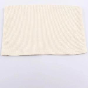 Top senza maniche a collo alto in maglia a coste beige da donna in tessuto senza cuciture
