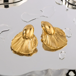 18k gold plated stainless steel fan earrings with leaf texture on water drop surface
