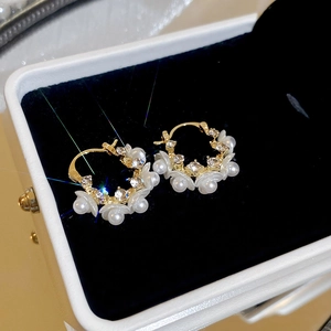 Flower Hoop Earrings Alloy Rhinestone Imitation Artificial Pearl With Silver Earring Post Sweet Elegant Jewelry For Women