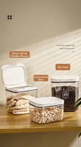 Detailed view of large 5.5L airtight food containers for pet food and freeze-dried treats