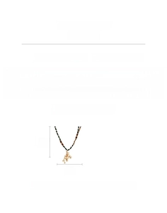Détail du collier de 72cm en perles d'œil de tigre avec pendentif cheval doré