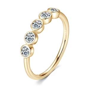 Elegant S925 sterling silver gold-plated ring featuring five round moissanite stones
