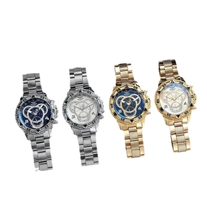Business casual quartz men watches with large dials and stainless steel link bracelets