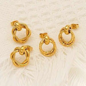 Two pairs of 18k gold plated stainless steel intertwined and textured hoop earrings