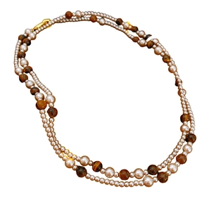 Collier double rang en œil de tigre et perles, style vintage français élégant