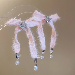 Pink plush bow hair clip set with rhinestone snowflake and hanging pearl charms