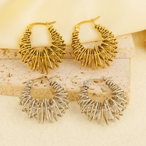 Retro vintage irregular spiral spring hoop earrings in gold and silver finish