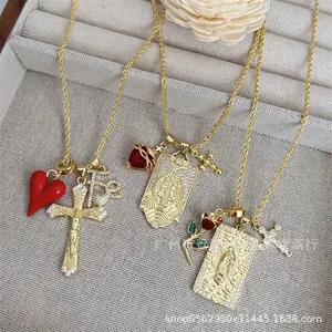 Collier plaqué or 18K avec croix en zircon, pendentif cœur et médailles religieuses
