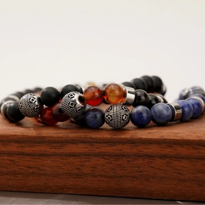 Men's adjustable multi-layer bracelet with blue agate beads and black matte stone