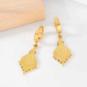 Boucles d'Oreilles Pendantes Plume en Acier Inoxydable Plqué Or 18K Plume de Phénix Style Boho Minimaliste Bijoux pour Femmes