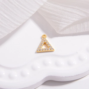 Goldener S925 Silber Dreieck Anhänger mit Zirkonia für DIY Halsketten und Armbänder