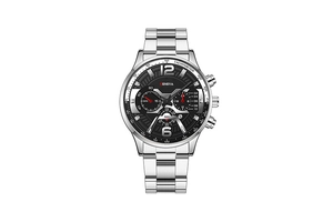 Vue détaillée du bracelet en acier argenté et du cadran chronographe noir de la montre