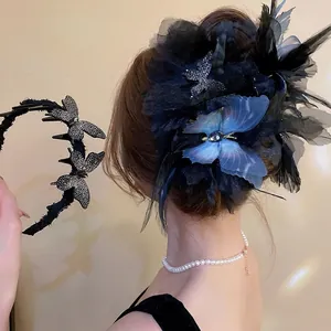 Elegant Butterfly Rhinestone Headband With Teeth Anti-Slip Hair Hoop Vintage Crystal Acrylic Hair Accessories For Women