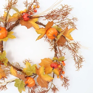 40cm autumn wreath with orange pumpkins and maple leaves for Thanksgiving door decoration