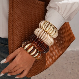 Bohemian acrylic resin stretch bracelet with marble pattern and golden metal accents