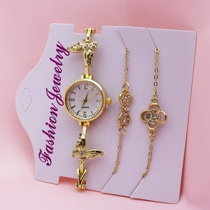 Women Quartz Watch And Bracelets Alloy Rhinestone Small Round Dial Elegant Fashion Simple Jewelry For Lady
