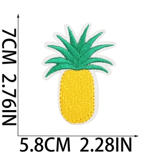 Detailed size view of pineapple fruit embroidery patch with 7cm height and 5.8cm width