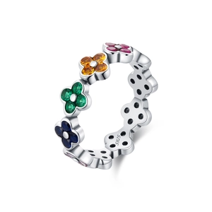 925 silver eternity ring with colorful gemstone four-leaf clover design on white background