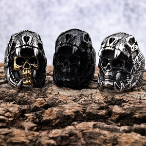 Men Gothic Skull Ring Stainless Steel Oversized Punk Biker Retro Nordic Animal Head Personalized Jewelry Accessory