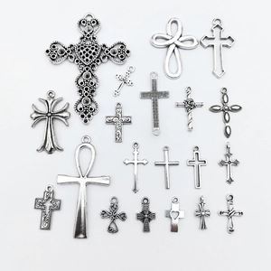 Kruis Bedels Hangers Zinklegering Retro Patroon Voor DIY Sieraden Maken Ketting Armband Sleutelhanger Accessoire Antiek Zilver