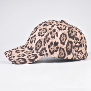 Classic leopard print baseball cap with curved brim and textured finish for men and women