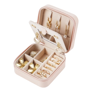 Portable pink PU leather jewelry box with mirror and zipper for travel storage