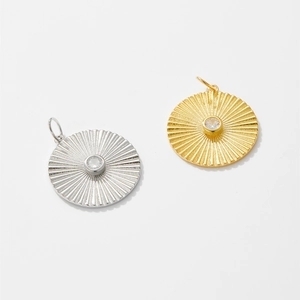 S925 silver round fan pendants with golden and silver finish and central gems