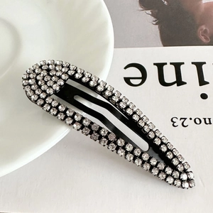 Sparkling rhinestone-encrusted metal BB hair clip with elegant geometric fashion design