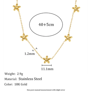 Spécifications détaillées du collier pendentif fleur en acier inoxydable plaqué or 18 carats
