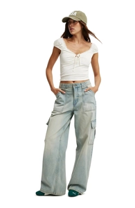 Full view of women's washed cargo jeans with high waist, big pockets and wide leg design