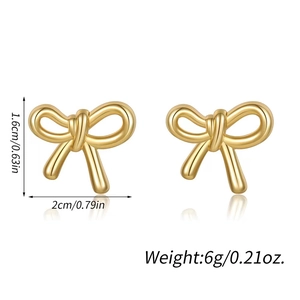 Elegant gold bow-knot V-shaped stud earrings with dimension and weight labels